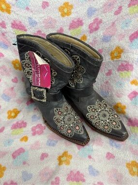 Black Floral Cutout Western Ankle Booties with Buckle